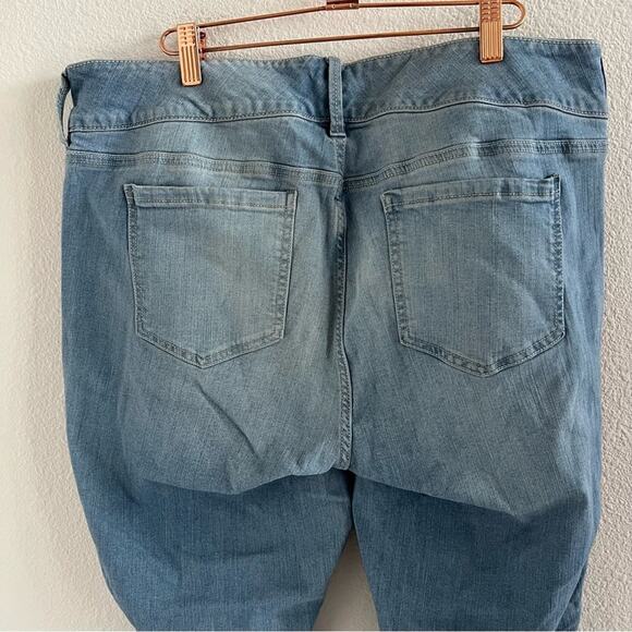 Torrid Jegging Jeans Item 11369706 Three Button Denim Jeans 22R - Picture 6 of 9